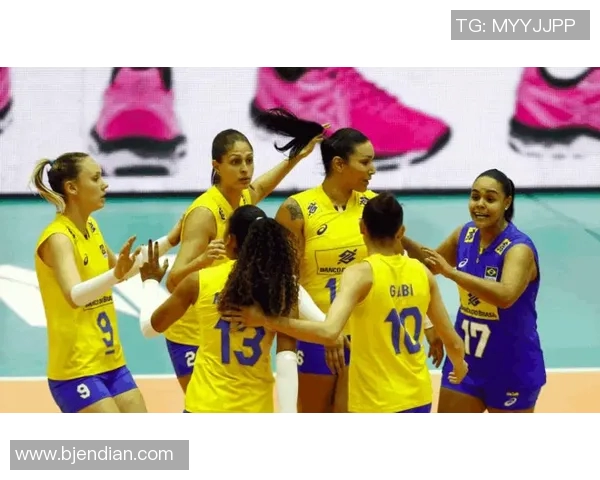 南京排球队在世锦赛积分榜上以54分稳居第一名展现强劲实力 南京排球队在世锦赛积分榜上以54分稳居第一名展现强劲实力