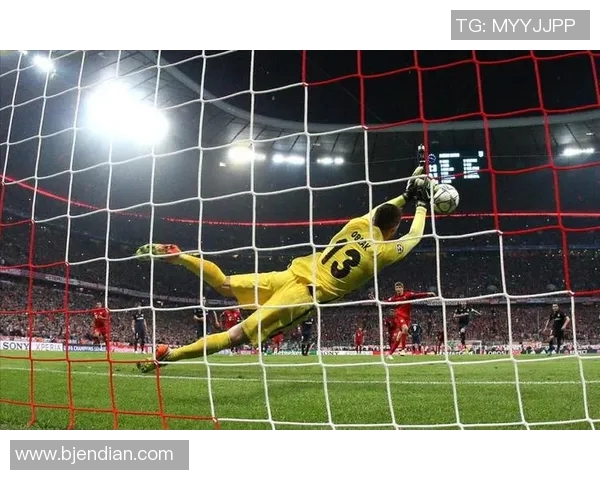 在光鲜背后足球明星的孤独与寂寞谁才是最孤独的那一个