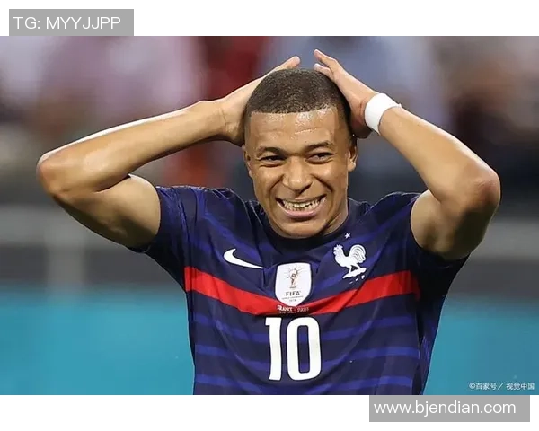 法国黑老足球明星的传奇人生与辉煌成就探秘