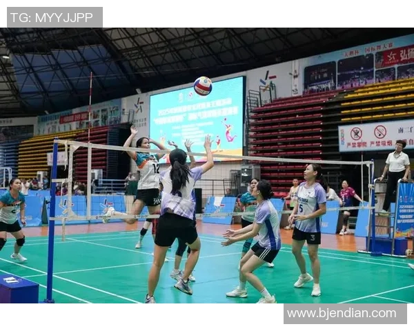 深圳排球队在邀请赛中的灵活性表现值得关注与分析 深圳排球队在邀请赛中的灵活性表现值得关注与分析