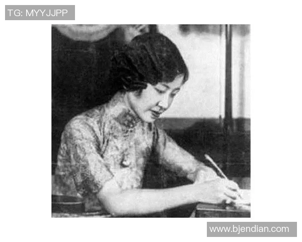 溥仪与足球明星的相似之处究竟在哪些方面引发了人们的热议与讨论 溥仪与足球明星的相似之处究竟在哪些方面引发了人们的热议与讨论