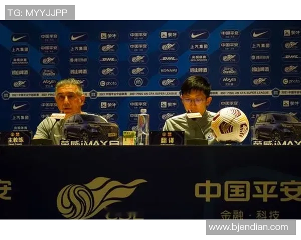 深圳足球队阵地战体系解析与战术运用探讨 深圳足球队阵地战体系解析与战术运用探讨