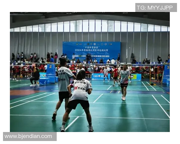 羽毛球的魅力与精神:深入了解成都羽毛球队的文化与理念 羽毛球的魅力与精神:深入了解成都羽毛球队的文化与理念