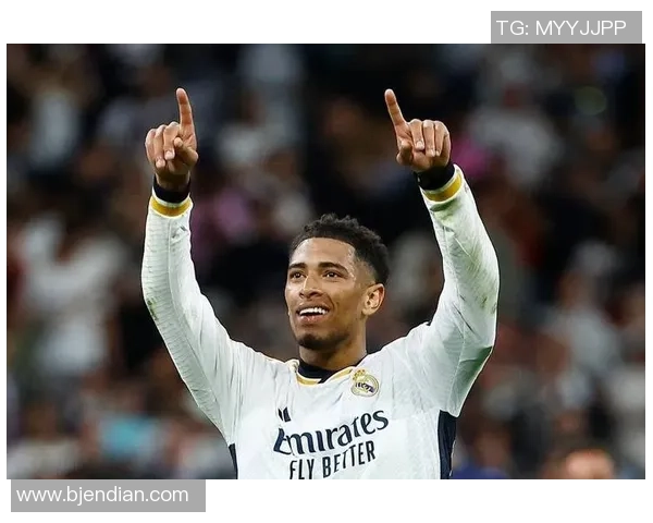 足球明星展现多才多艺唱歌视频引发球迷热议与欢笑 足球明星展现多才多艺唱歌视频引发球迷热议与欢笑