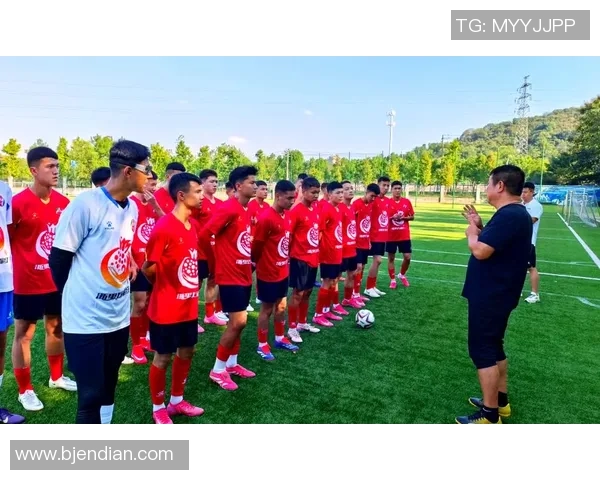 路人也能闪耀足球场足球明星脸的真实与梦想之旅